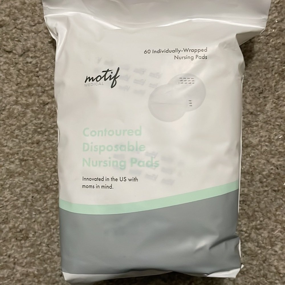 Breastfeeding bundle - Picture 2 of 3